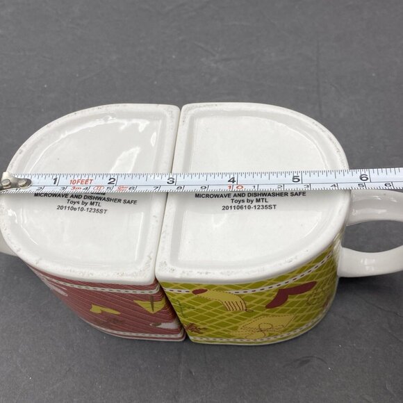 Disney Mugs Mickey And Minnie‎ Mouse Half Moon Set Of 2 Christmas 2011 - Picture 15 of 16